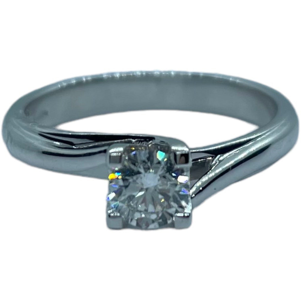Anello solitario in oro con diamanti Crivelli