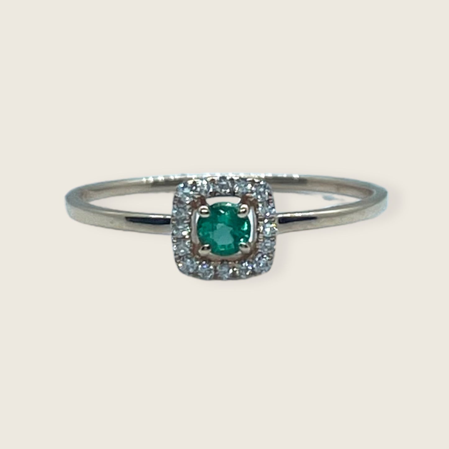 Anello in oro con smeraldo e diamanti Crivelli