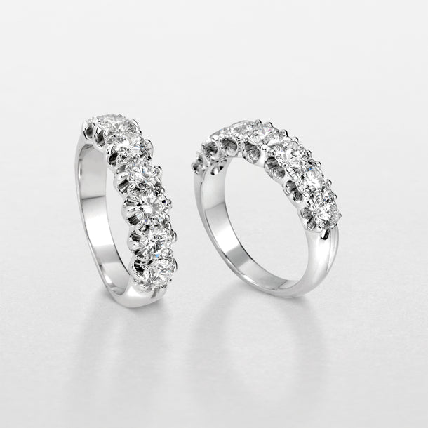 Lavender ANELLO IN ORO BIANCO E DIAMANTI GIORGIO VISCONTI AB15307G