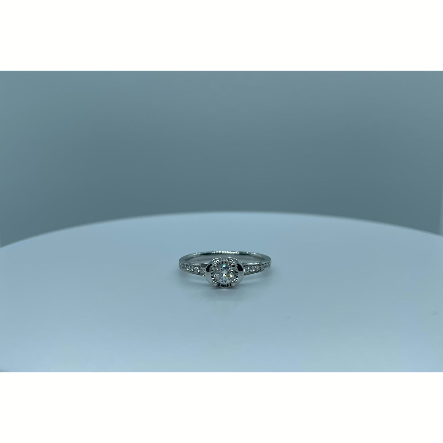 SOLITAIRE RING IN WHITE GOLD AND DIAMONDS GIORGIO VISCONTI ABX16958