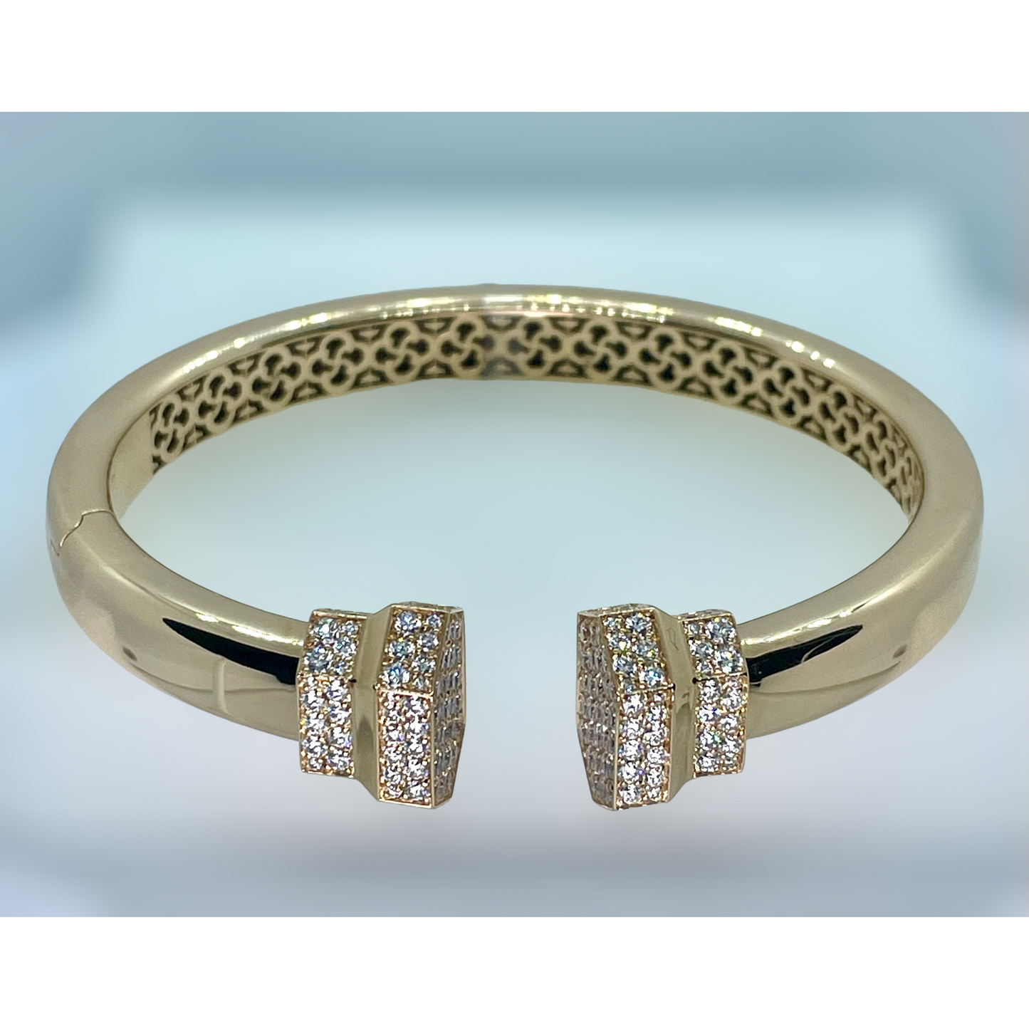 Bracciale rigido in oro e brillanti Crivelli