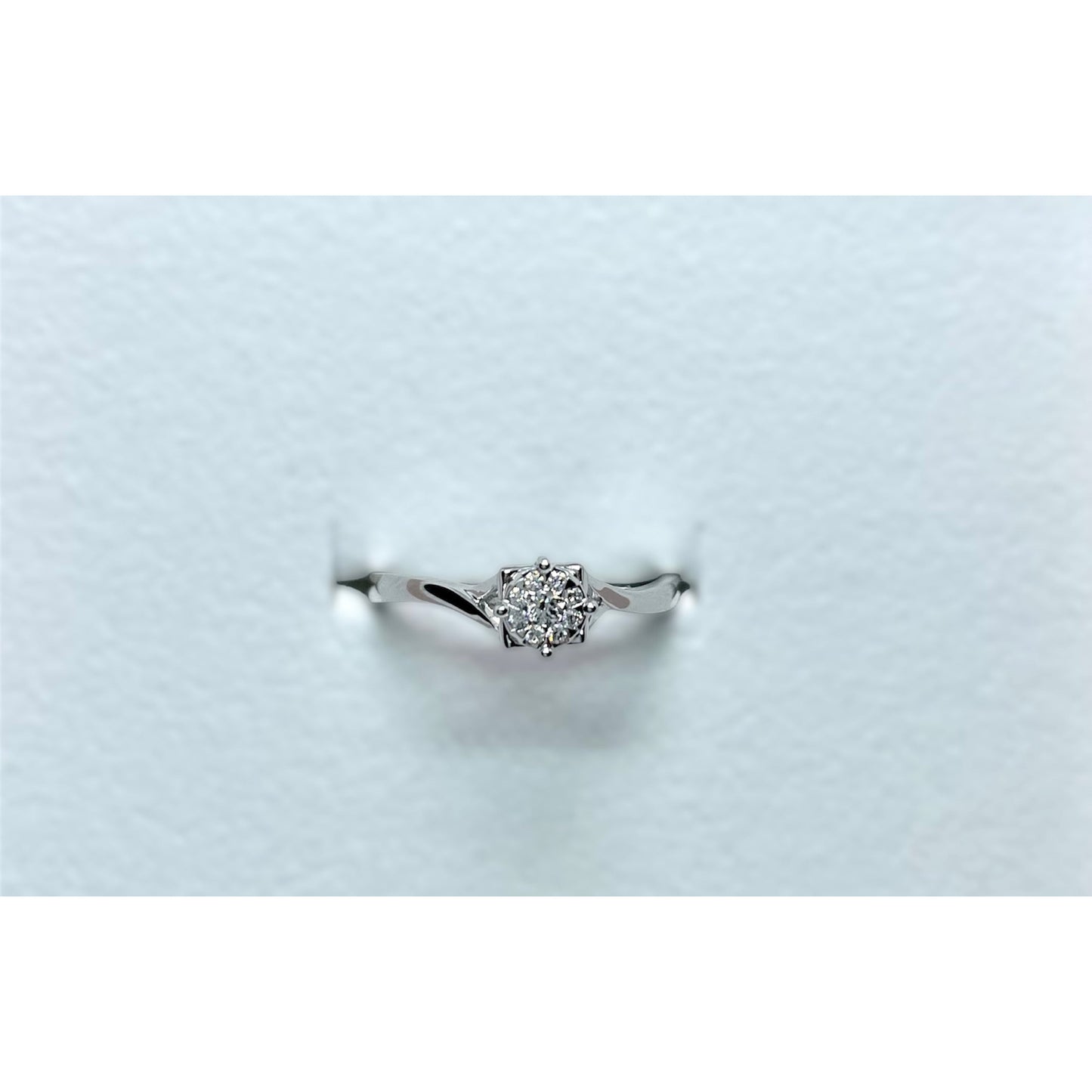 ANELLO SOLITARIO IN ORO BIANCO E DIAMANTI GIORGIO VISCONTI ABX16180