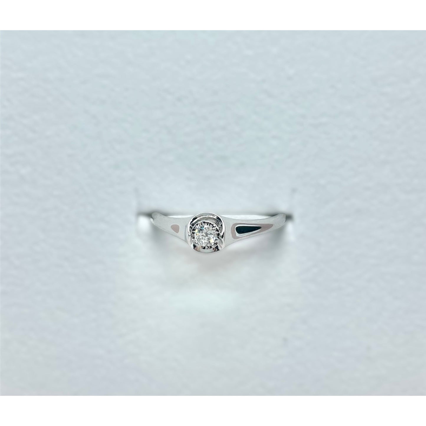 ANELLO SOLITARIO IN ORO BIANCO E DIAMANTI GIORGIO VISCONTI ABX16854