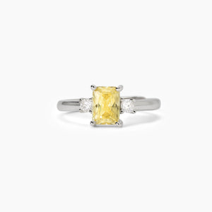 Hai aggiunto Anello in argento con zircone Lemon BATTITO MABINA 523363 al tuo carrello.