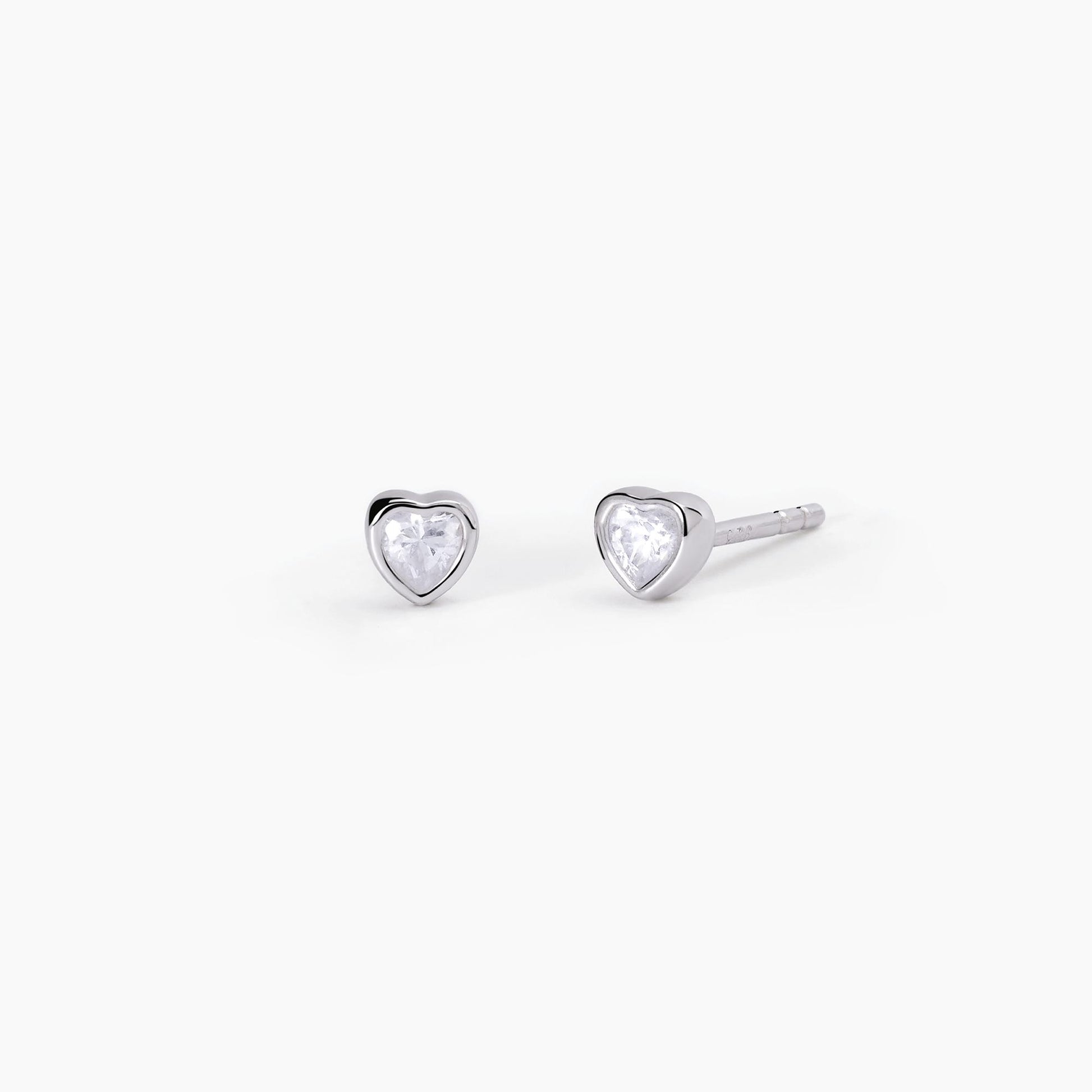 Orecchini a lobo in argento con punto luce taglio cuore SHINY Mabina  563602