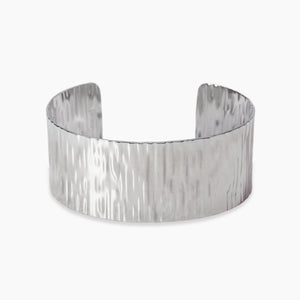 Hai aggiunto Bracciale Kidult bangle in acciaio martellato 831061 al tuo carrello.