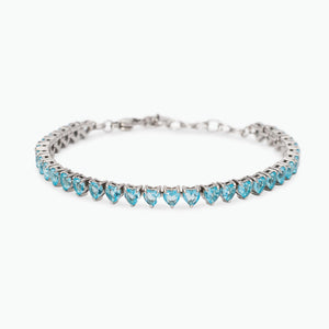 Hai aggiunto Bracciale Kidult style donna tennis cuore con zirconi  azzurri  831154 al tuo carrello.