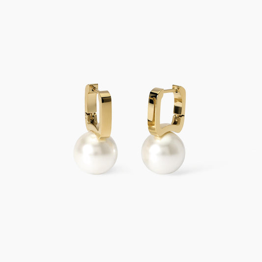 Orecchini in acciaio dorato con perle conchiglia 861026 Kidult Style