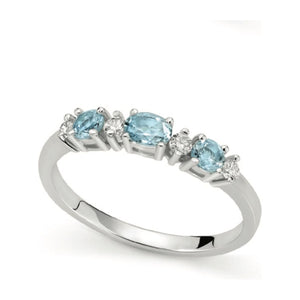 Hai aggiunto Anello DonnaOro in oro  con diamanti e acquamarina LAA12356.002 al tuo carrello.