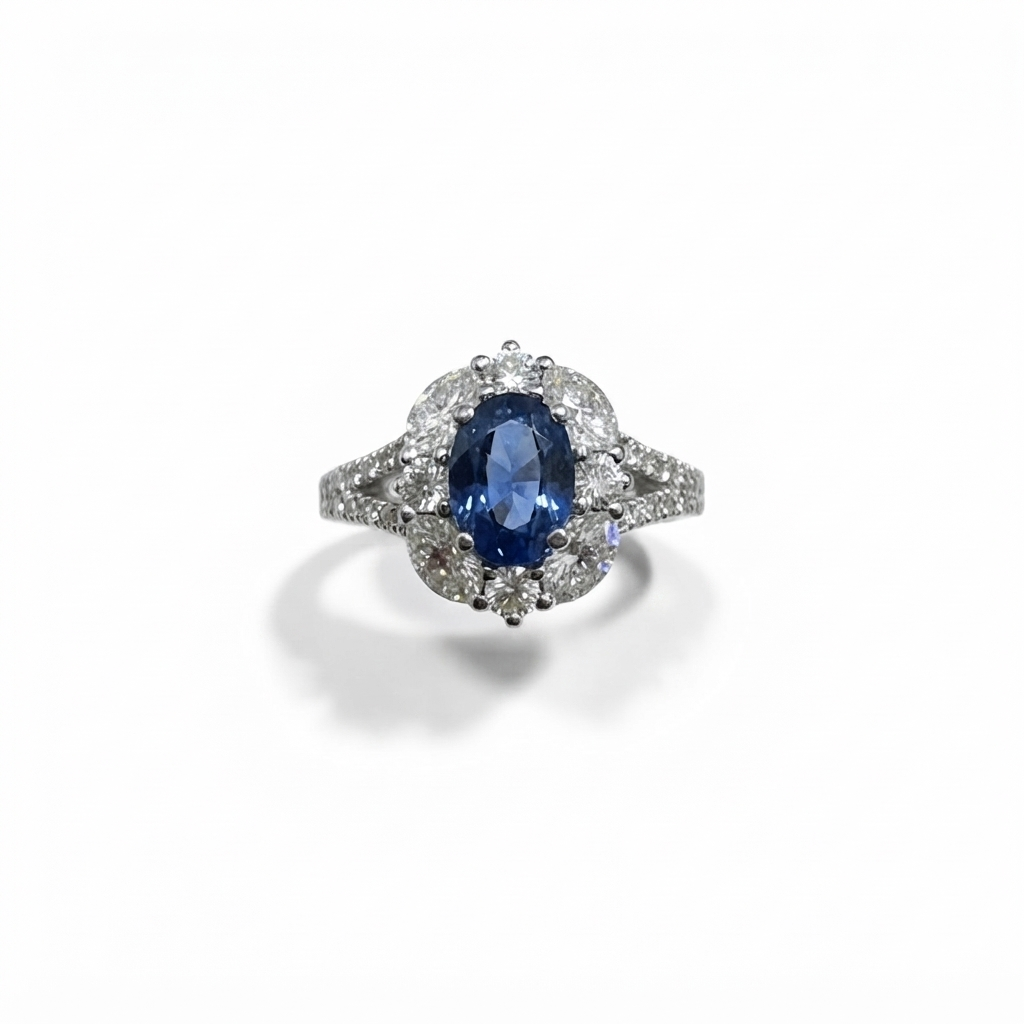 Anello in oro bianco  con diamanti e zaffiro Crivelli