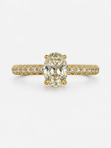 Hai aggiunto Anello solitario in oro  giallo  con diamanti  Giorgio Visconti al tuo carrello.